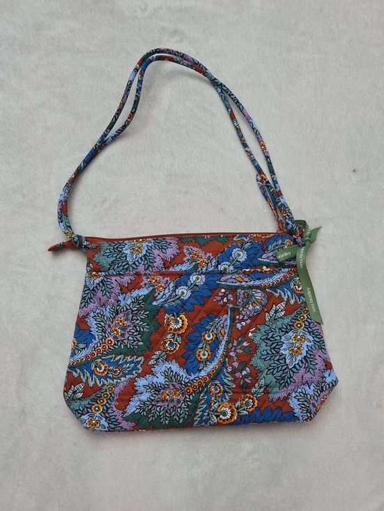 Vera Bradley Handbags - Vera Bradley Crossbody Bag